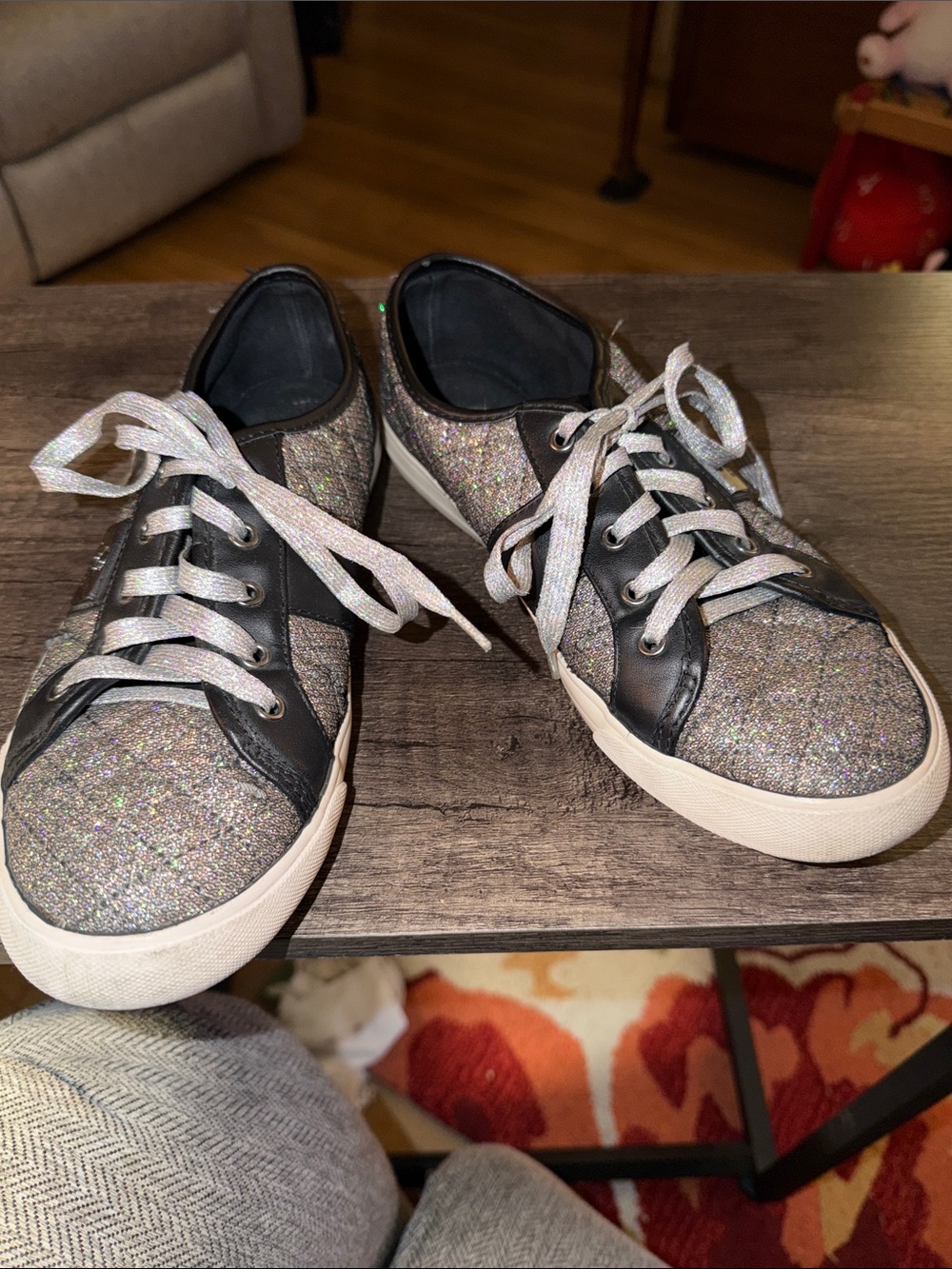 Guess Black Shimmer Lace-up Sneaker size 8.5
